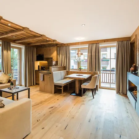 Pepi's - Lechtal 홀츠가우